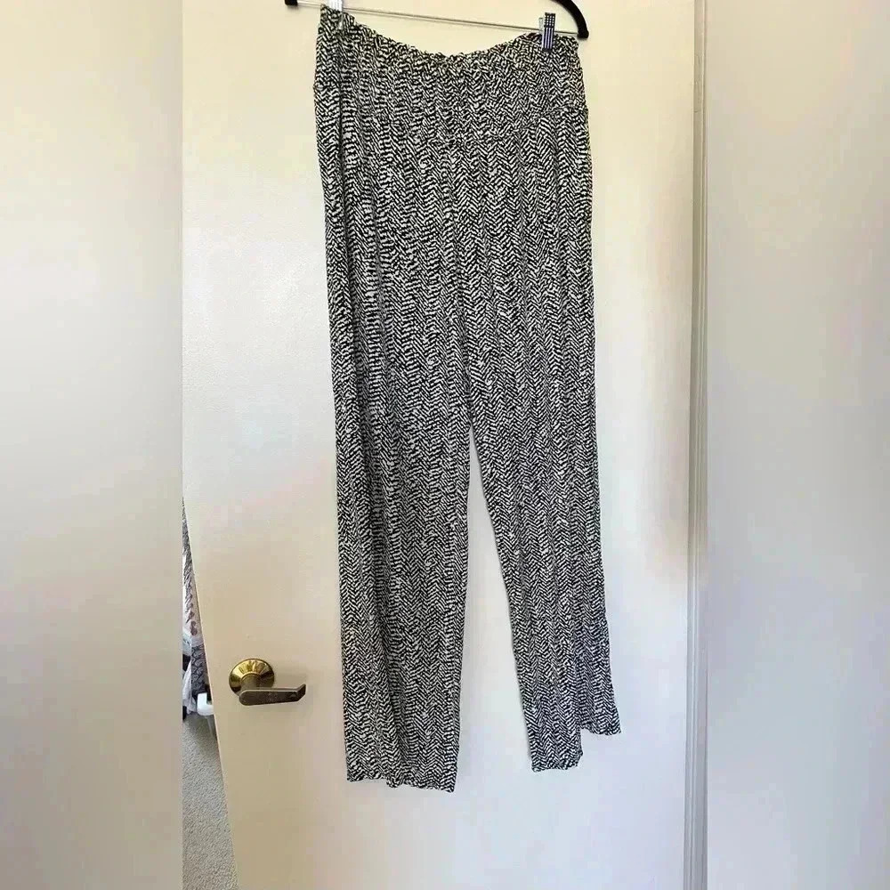 Thee Dots Black and White Print Wide Leg Pants